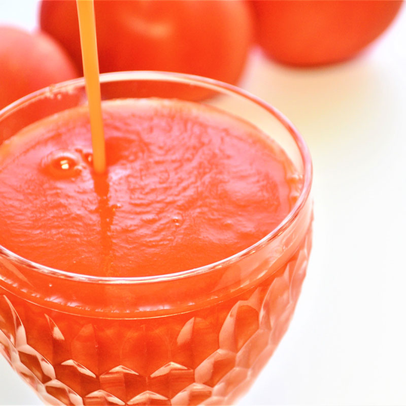 完熟アイコトマトで作った濃厚なトマトジュース深紅（シンク）